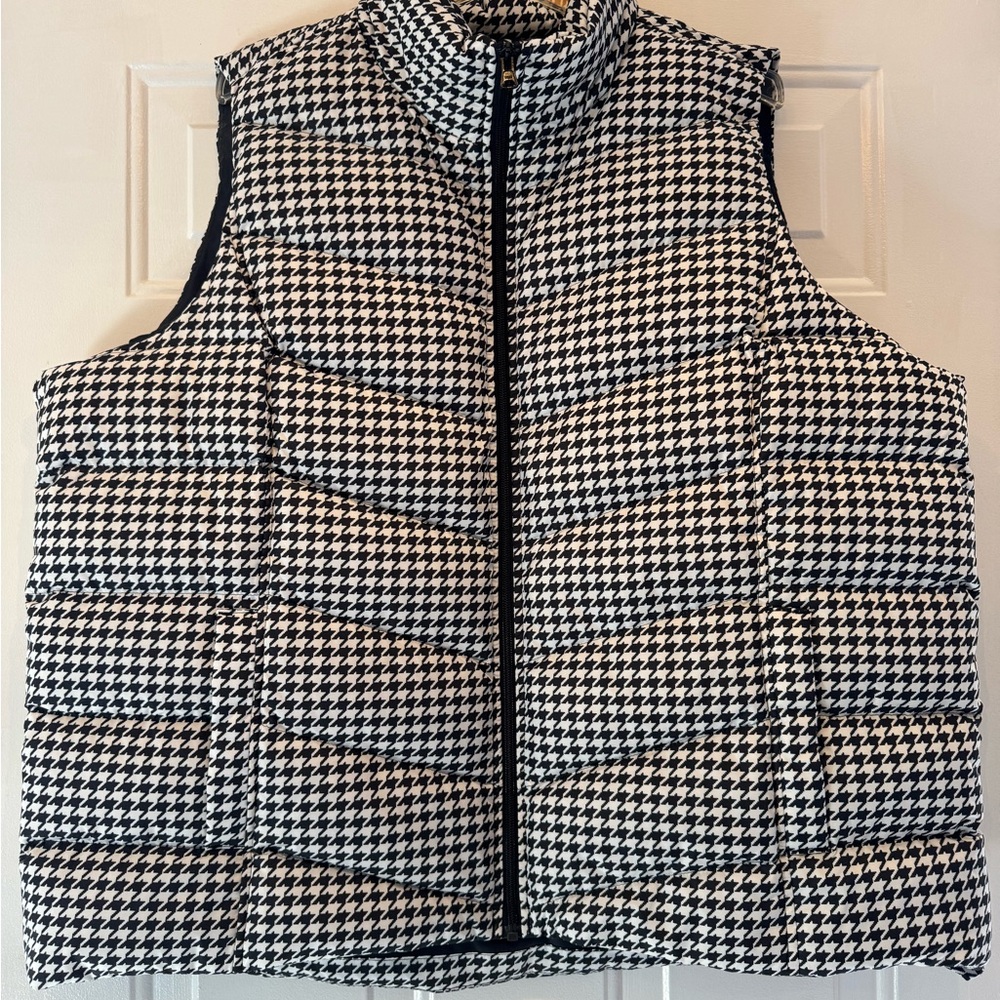 Lands' End Houndstooth Puffer Vest